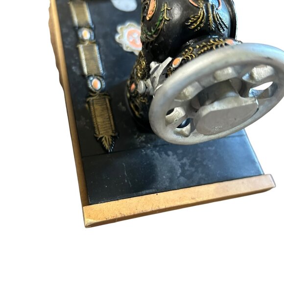 CUTE! Resin Sewing Machine Sewing Box - Picture 3 of 8